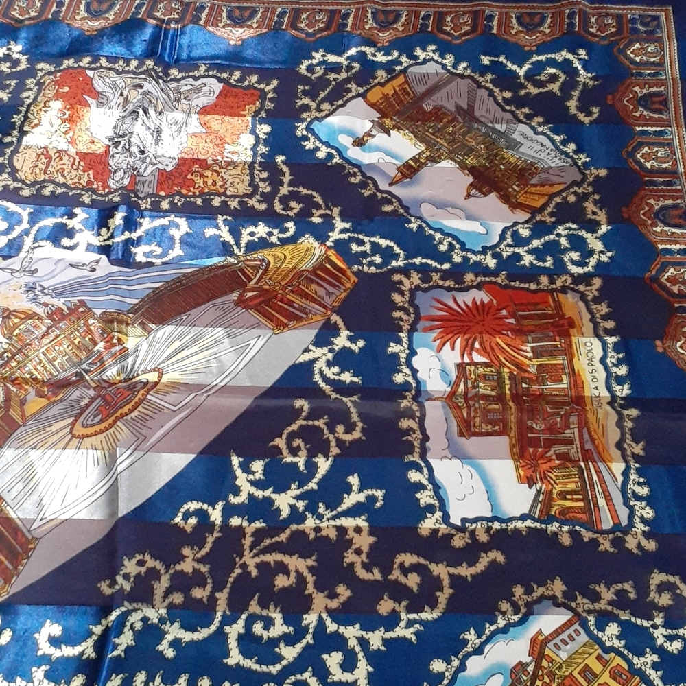 BEUTIFUL SCARF - Picture 3 of 8